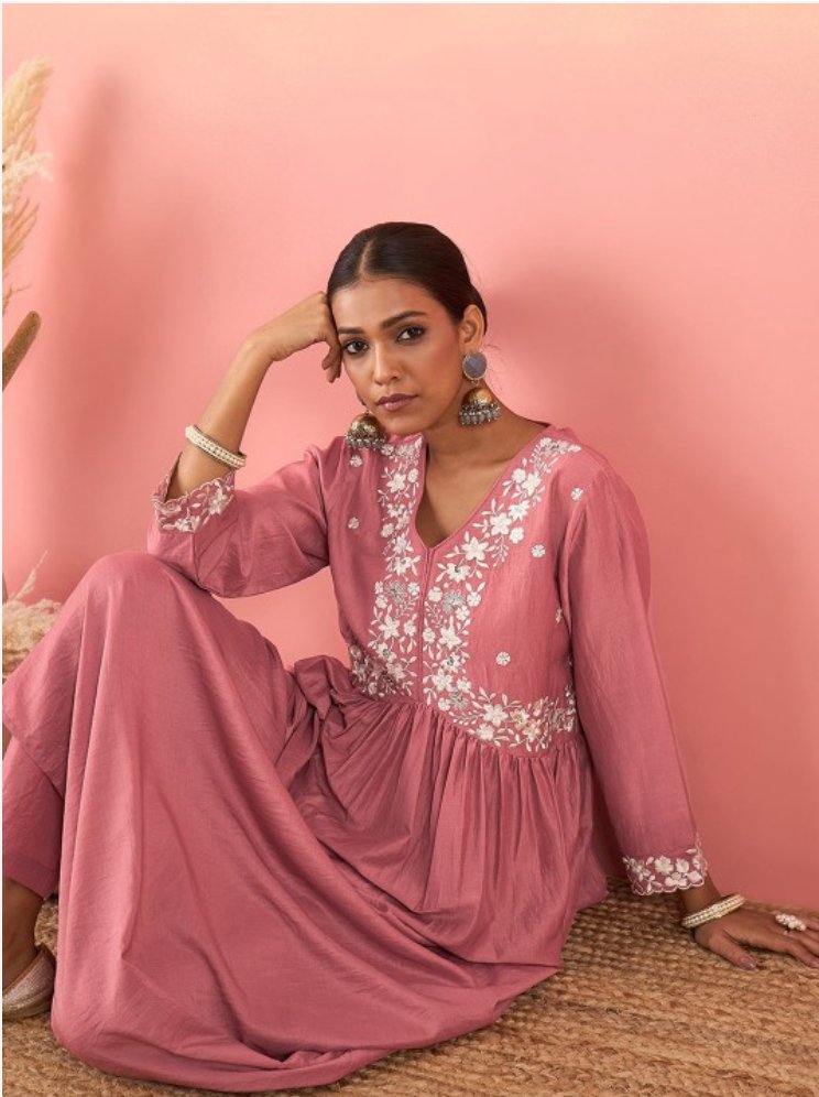 Women Floral Yoke Design Empire Thread Work Kurta with Trousers - madhunistore